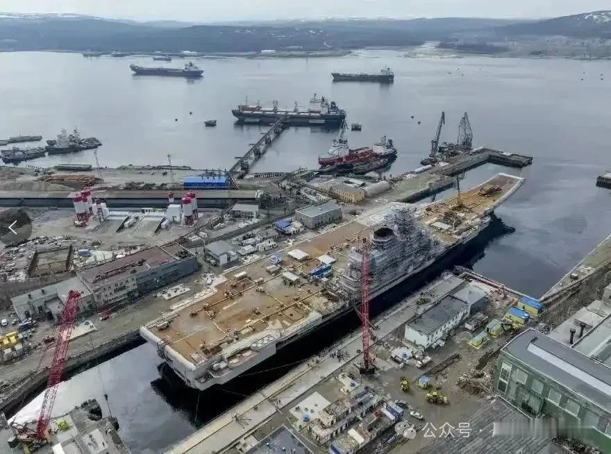 烽火问鼎计划俄罗斯国防部是否决定把“库兹涅佐夫”号航母报废处理还没有正式确定，