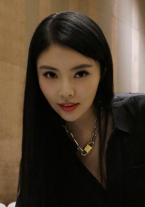 广西兴宾回应“江湖最后的大嫂”传言最近广西兴宾区回应了“江湖最后的大嫂”传言。