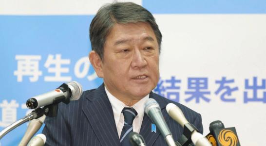 啥叫偷鸡不成蚀把米？这就是最好的例子。7月12号，美菲日德等14国借着南海仲