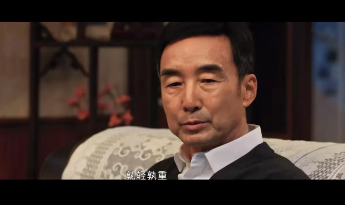 《以法之名》，大BOSS江旭东被判十年，我认为有以下几个理由。1、万海被毒死，