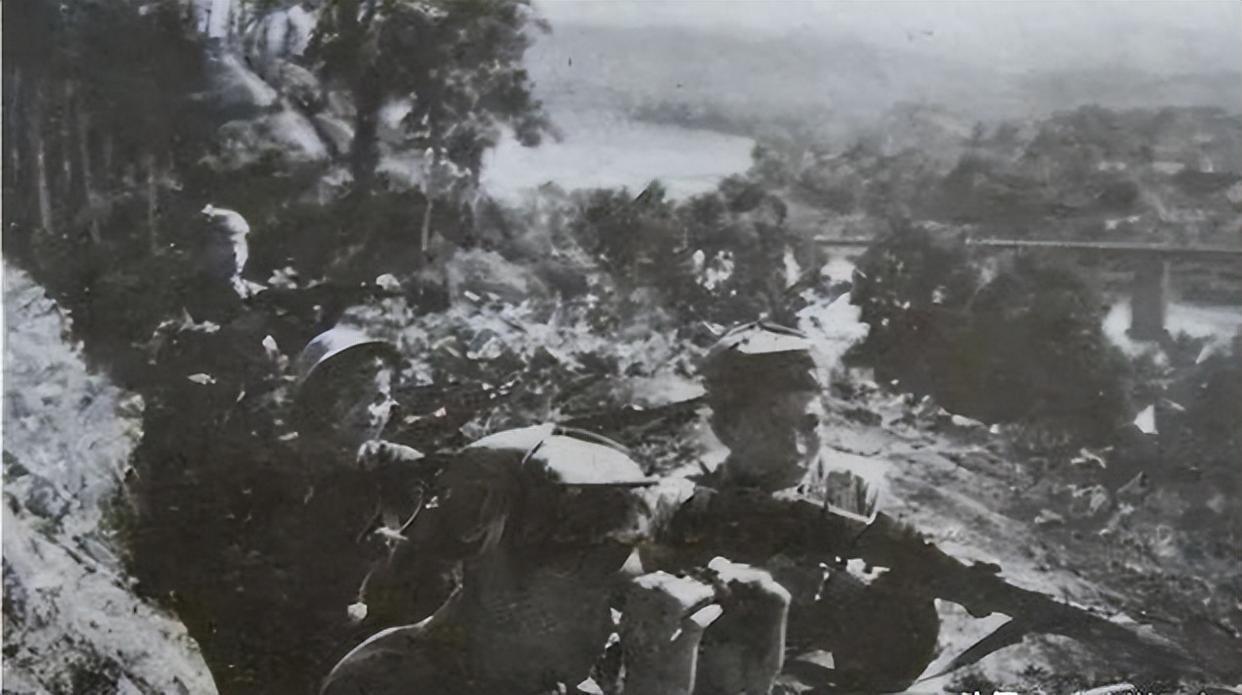 越中校回忆松毛岭大战：准备大量绳子捆绑中国兵，只见一车车尸体这位越军中校的