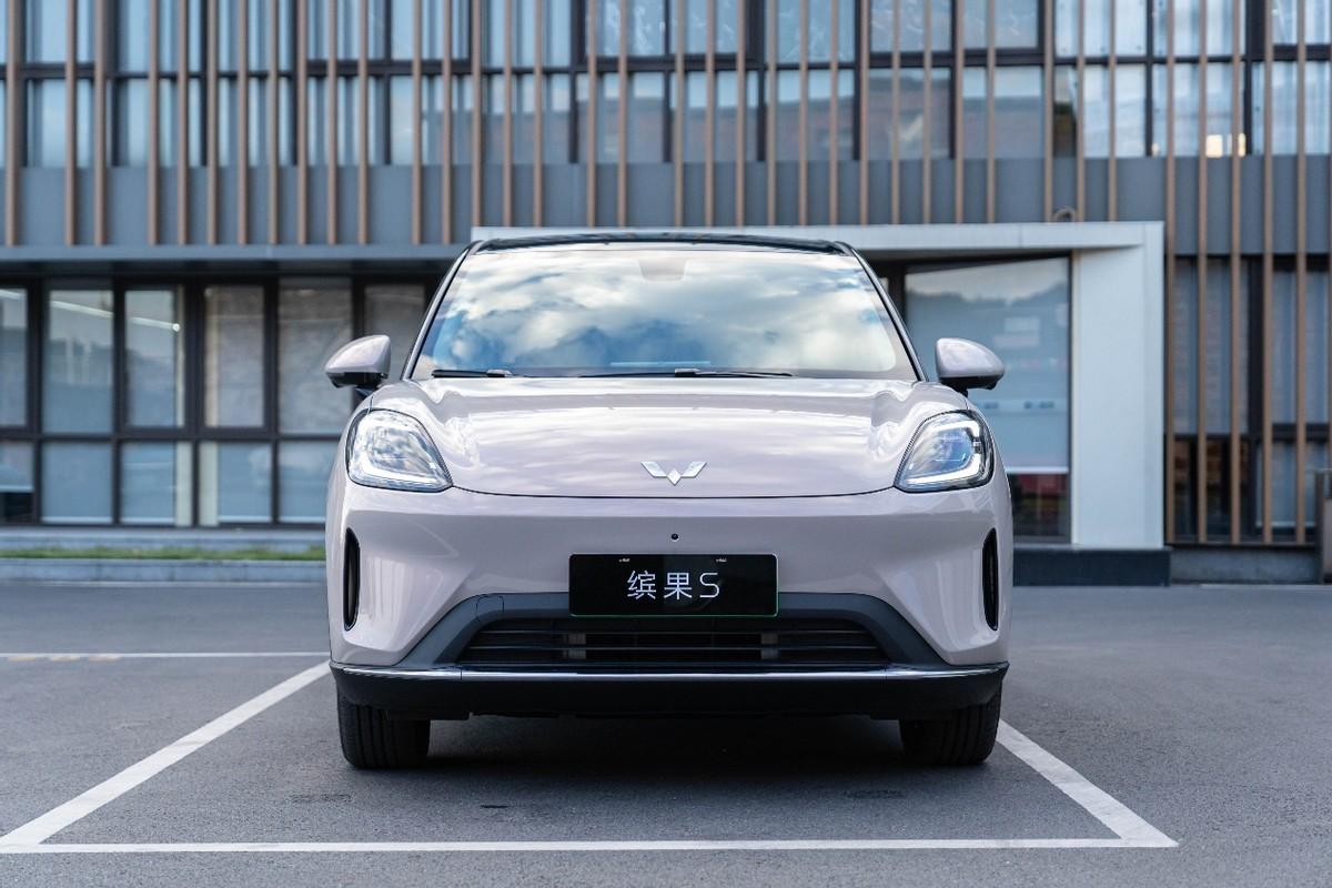 六七万的电车首选：五菱缤果S才是冬季出行神器！有人说就这点预算买电动车，还想