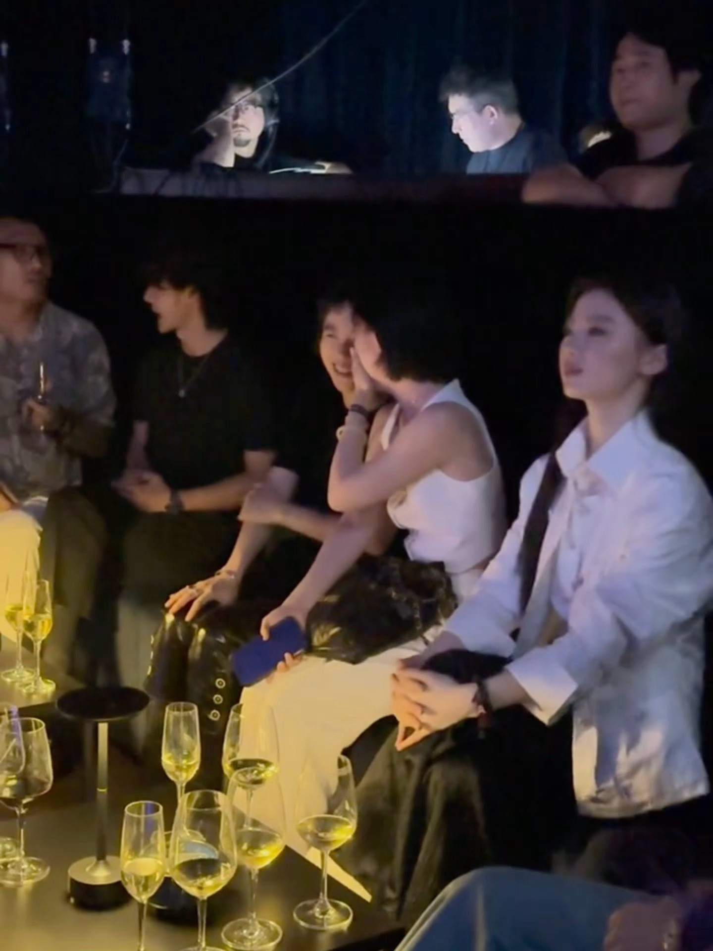 窦靖童、王一博、单依纯同框✨单依纯CHANEL蔚蓝之夜王一博香奈儿活动生图​