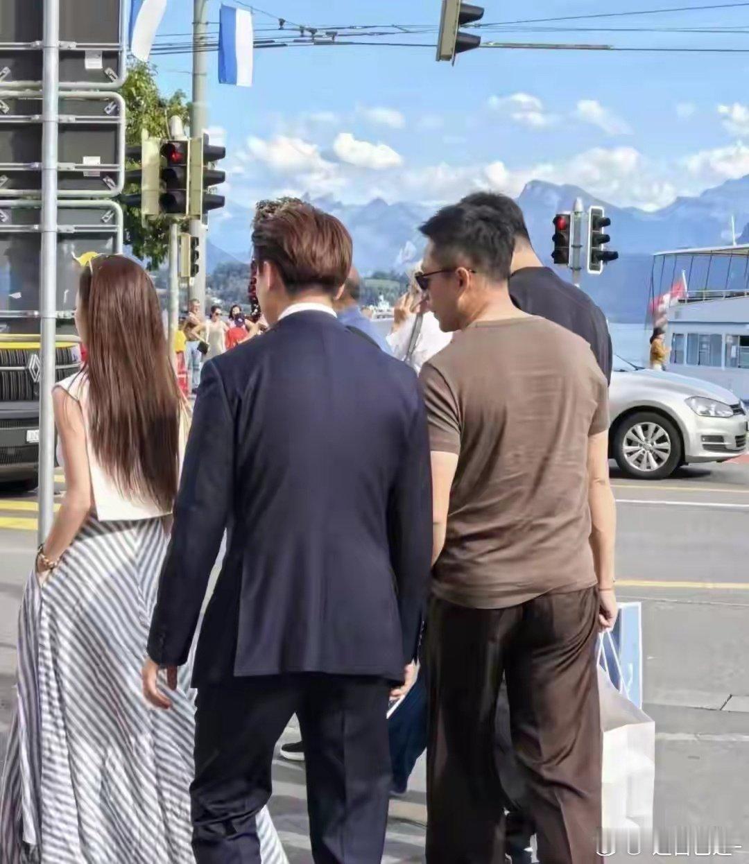 汪小菲夫妇瑞士被偶遇！生图无滤镜，马筱梅自带大美女气质​