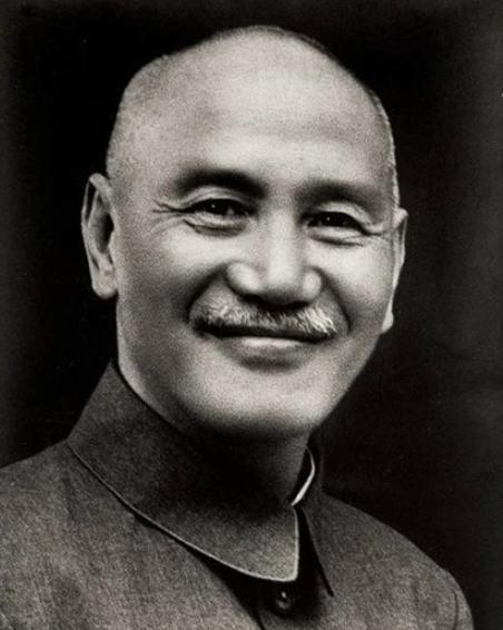 在蒋介石人生的最后时刻，他曾让陈立夫秘密前往大陆，目的只有一个，那就是邀请毛主席