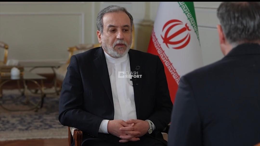 突发新闻：伊朗外交部长阿拉格奇今天（北京时间2月2日）表示：“特朗普说过不发展核