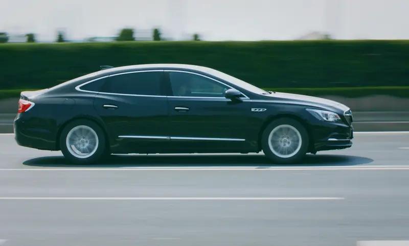 新迈腾和新君越该选哪个，还得看个人需求。君越全系2.0T+9AT，237马力，