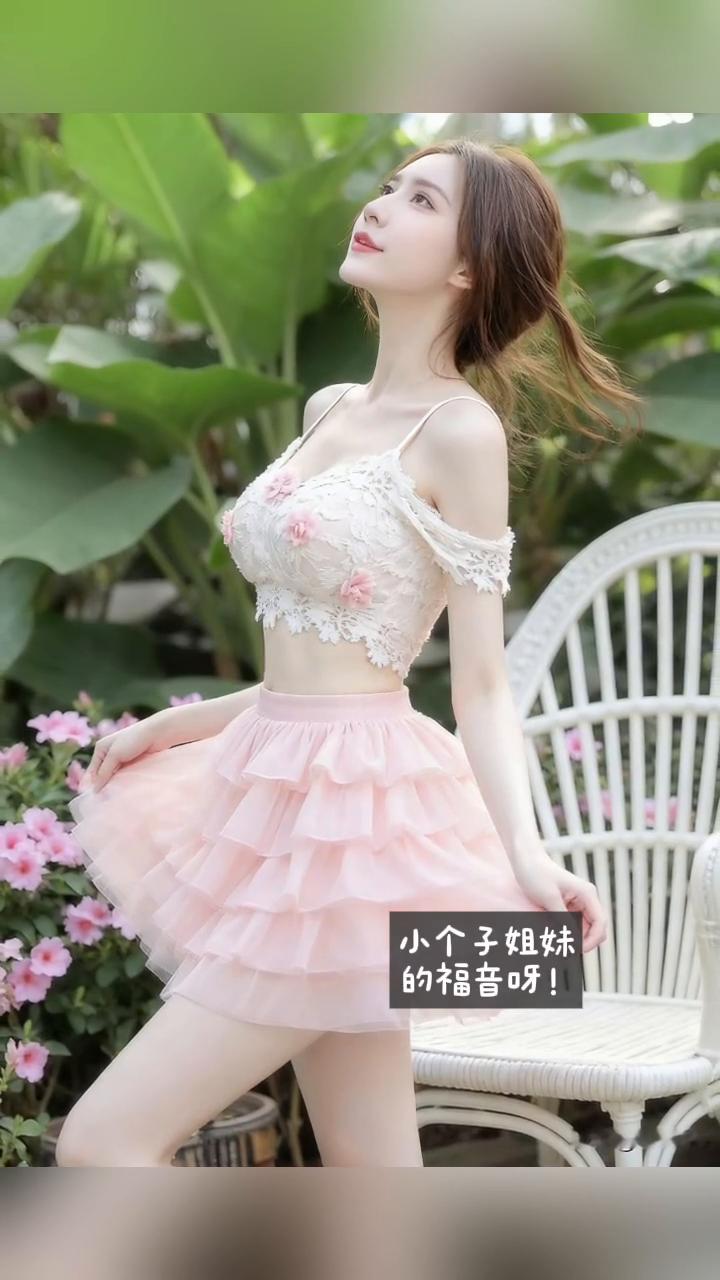 AI生成+粉色芭蕾风裙子真的好爱，甜妹穿搭我学会了。芭蕾风格子裙超级好看，甜妹