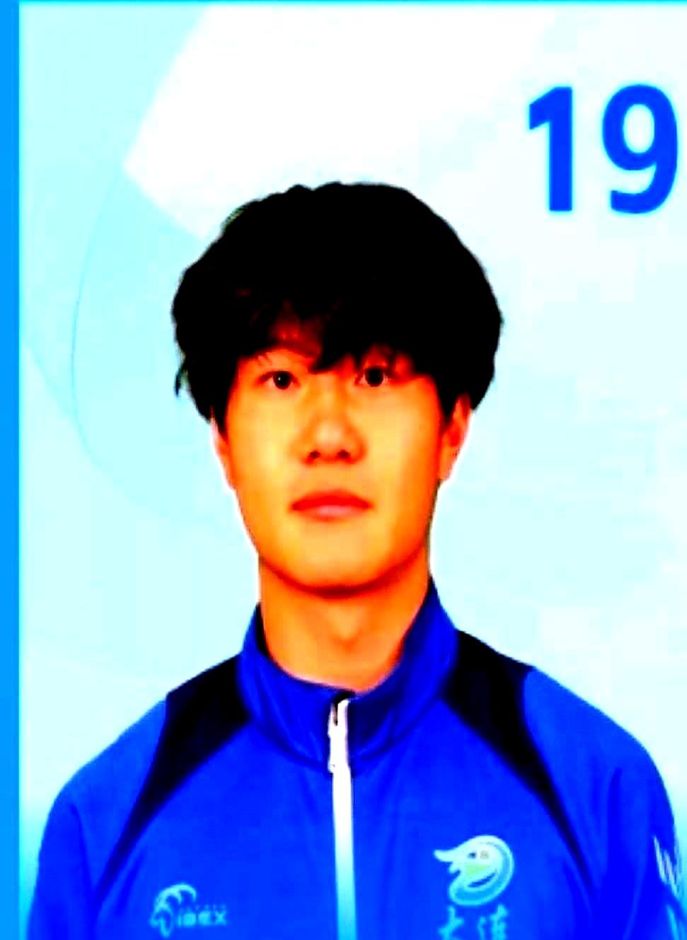 计划提拔U21的小孩大连英博资金紧张，外援拉布亚德接触卡塔尔球队，老将孙