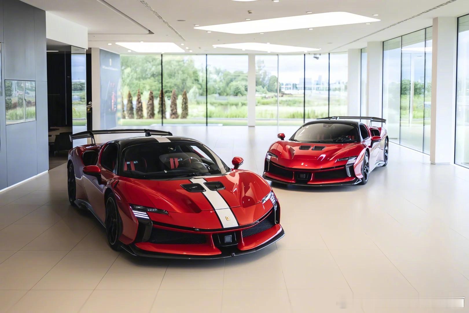FerrariSF90XXStradale，哪辆更带劲儿？​​​