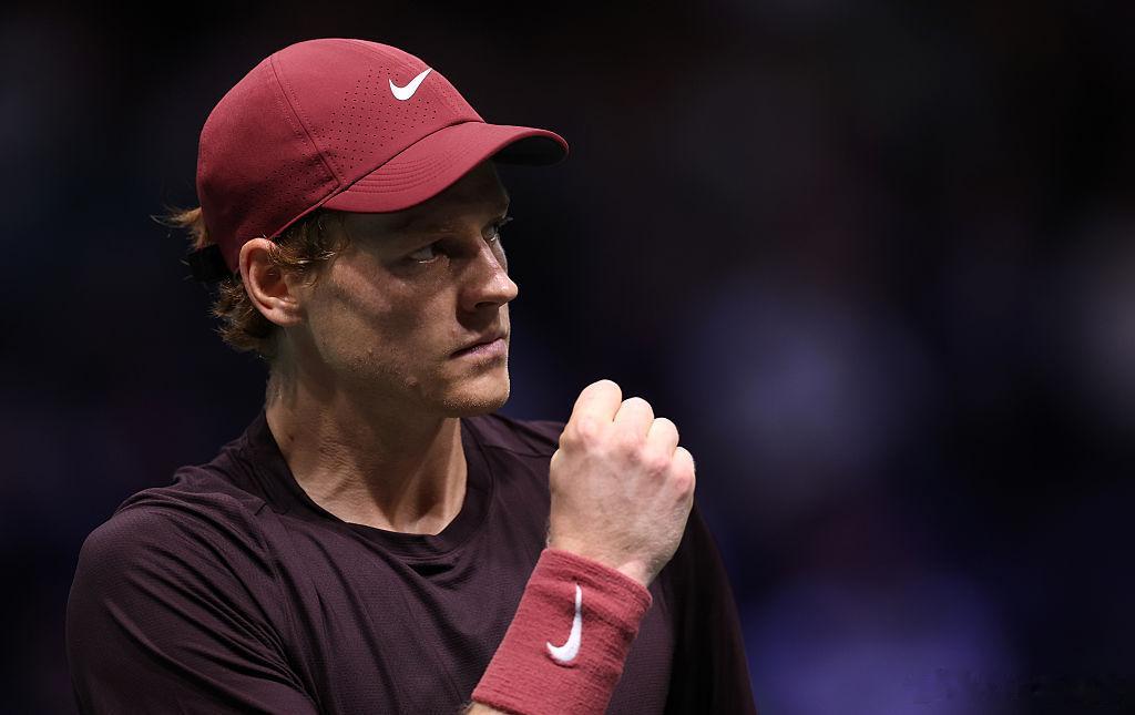 辛纳携冠重返世界第一🏆ATP1000巴黎大师赛男单决赛，辛纳以6-47-6