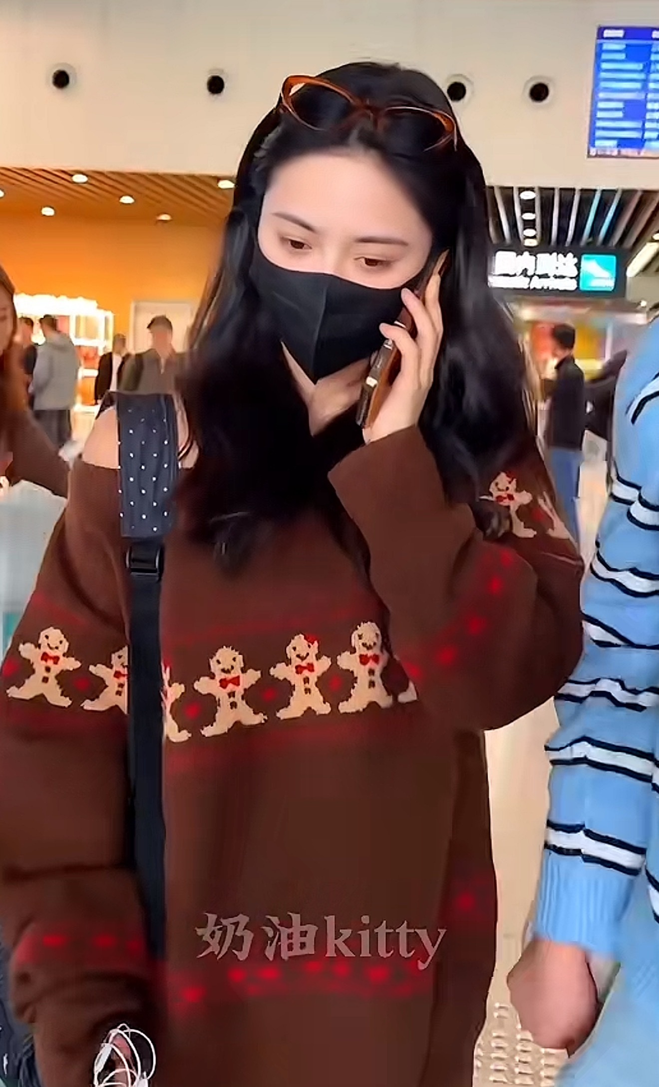 怪不得想头上来点水了其实是剪头发了吧