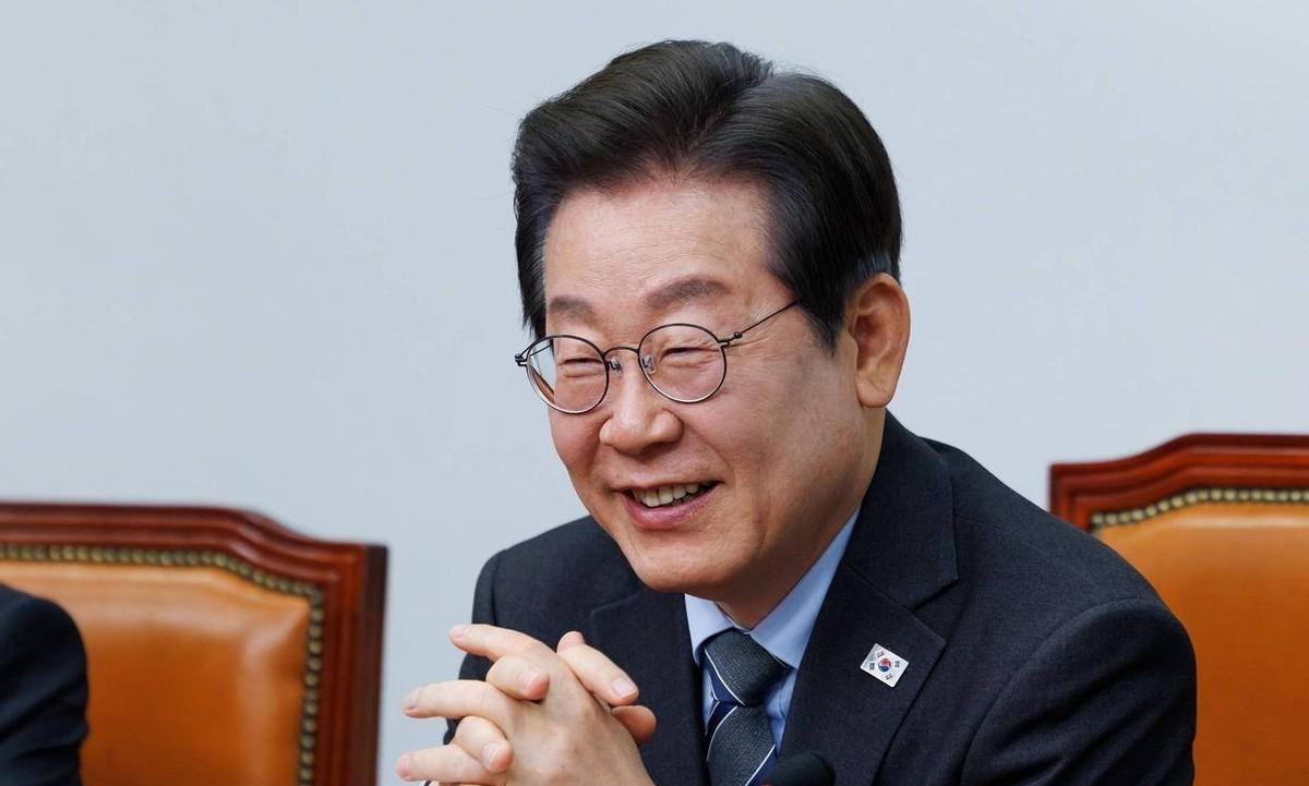 对中国降格了！基本可以确定特朗普和李在明都不会出席9.3阅兵！7月18日，根据法