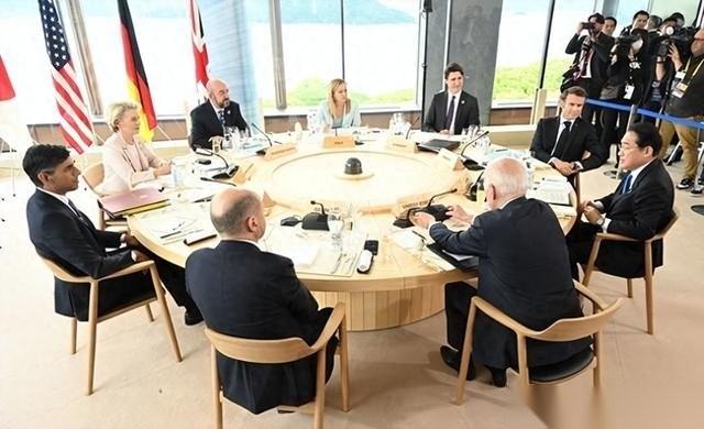 “敢动手就冻结中国几万亿海外资产？”美国智库又把狠话撂这儿了。真以为随便喊两句