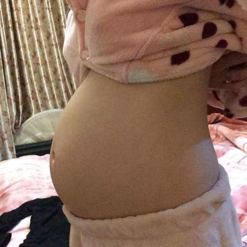 婆婆早早抱孙站立, 孩子腿型奇怪送医后, 妈妈: 心急吃不了热豆腐