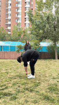 真不能这么玩，这哥们现在还在医院住着呢！