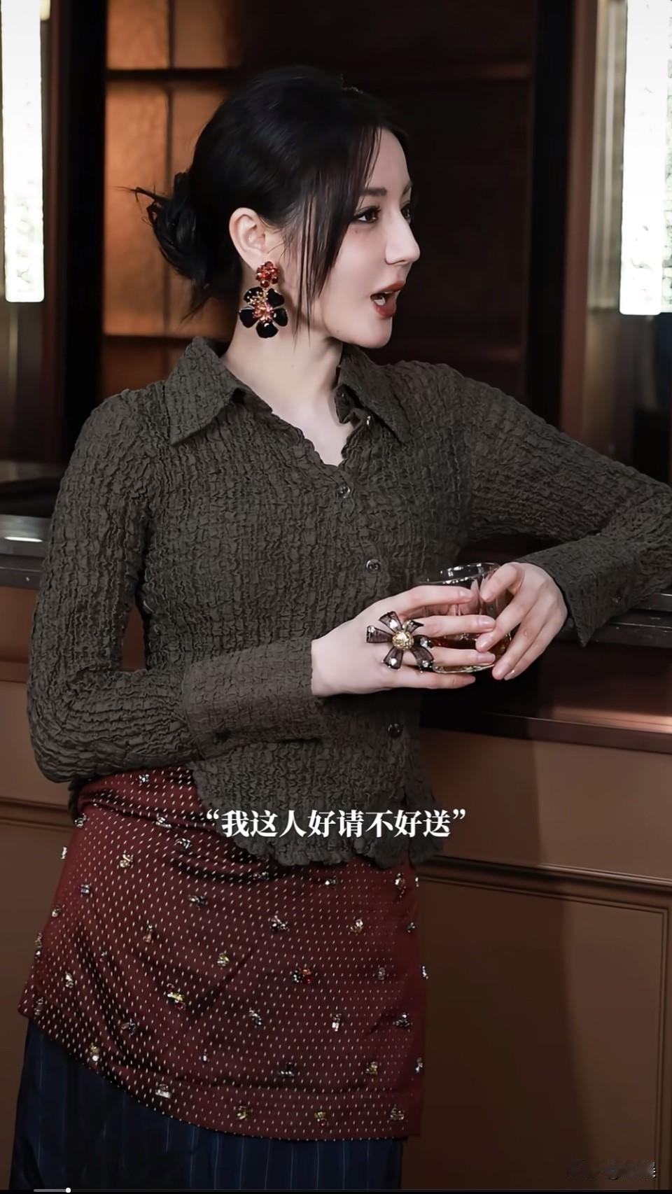 妈耶！陈星旭这坏笑是要女人的命啊！！！新拍的物料，陈星旭的笑完全点睛之笔，有一