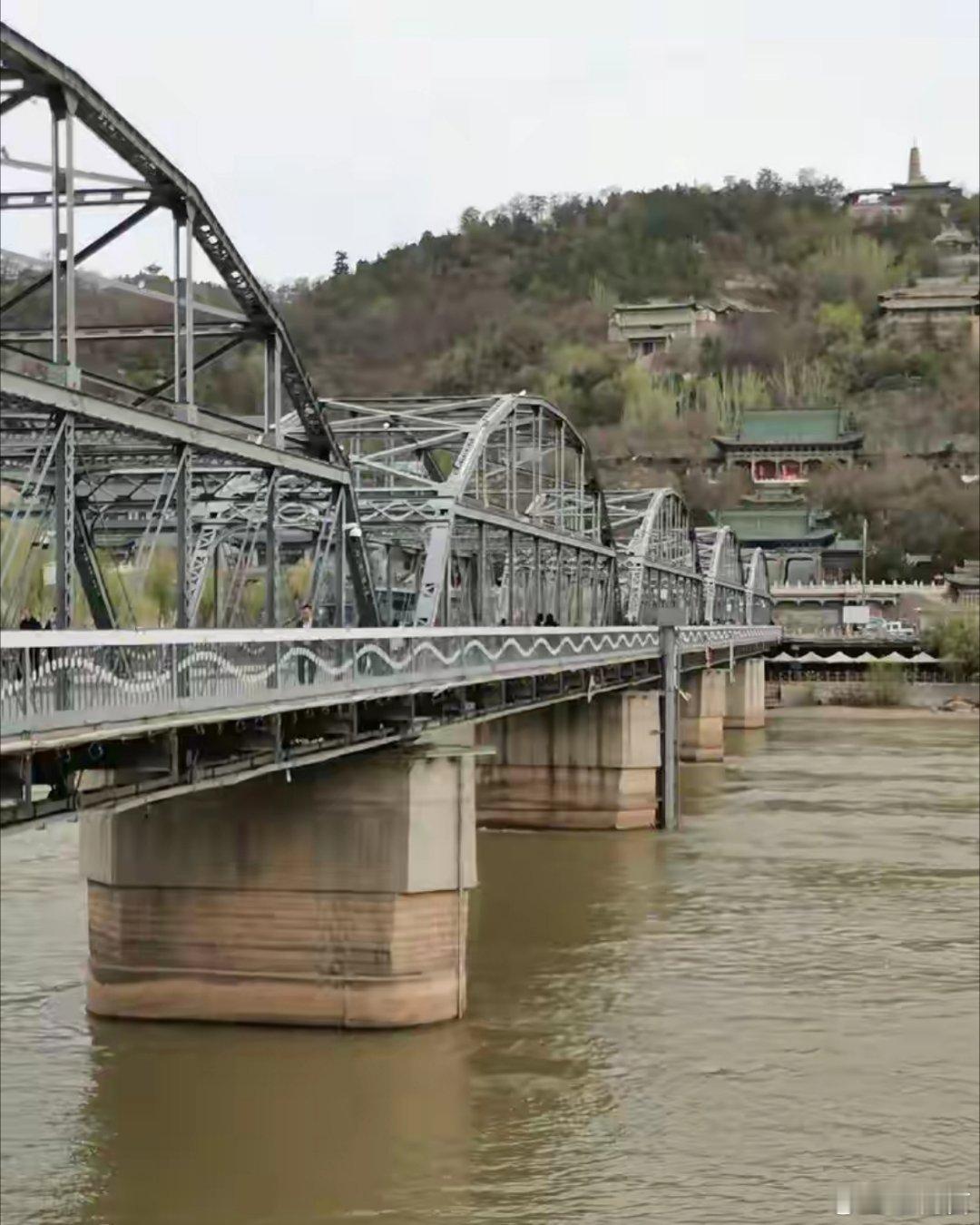 兰州跃居全球科研城市百强第48位网络文明陇风清兰州以后发展靠什么？靠的是工业脊梁