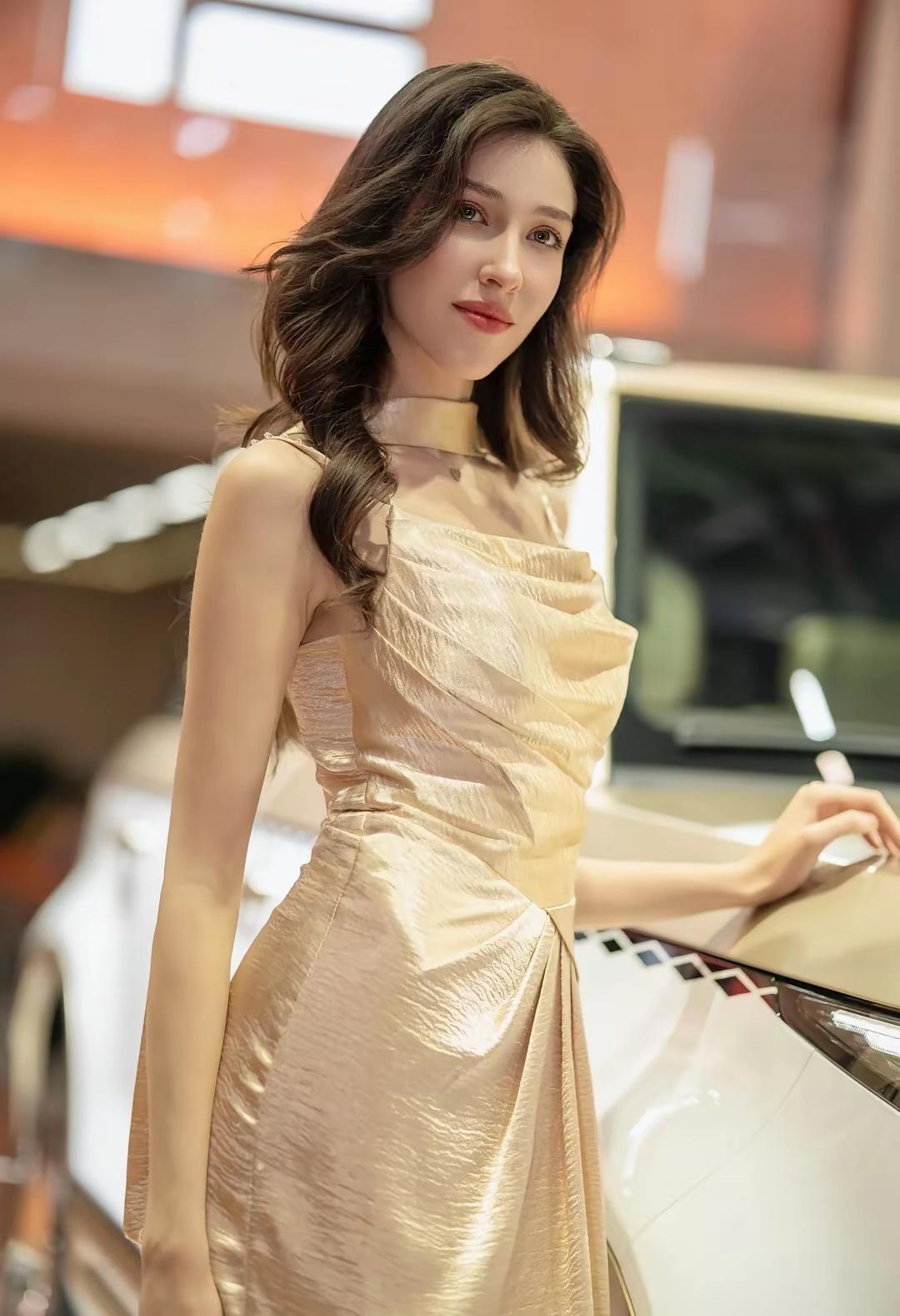 什么样的穿搭可以成为气质女神?