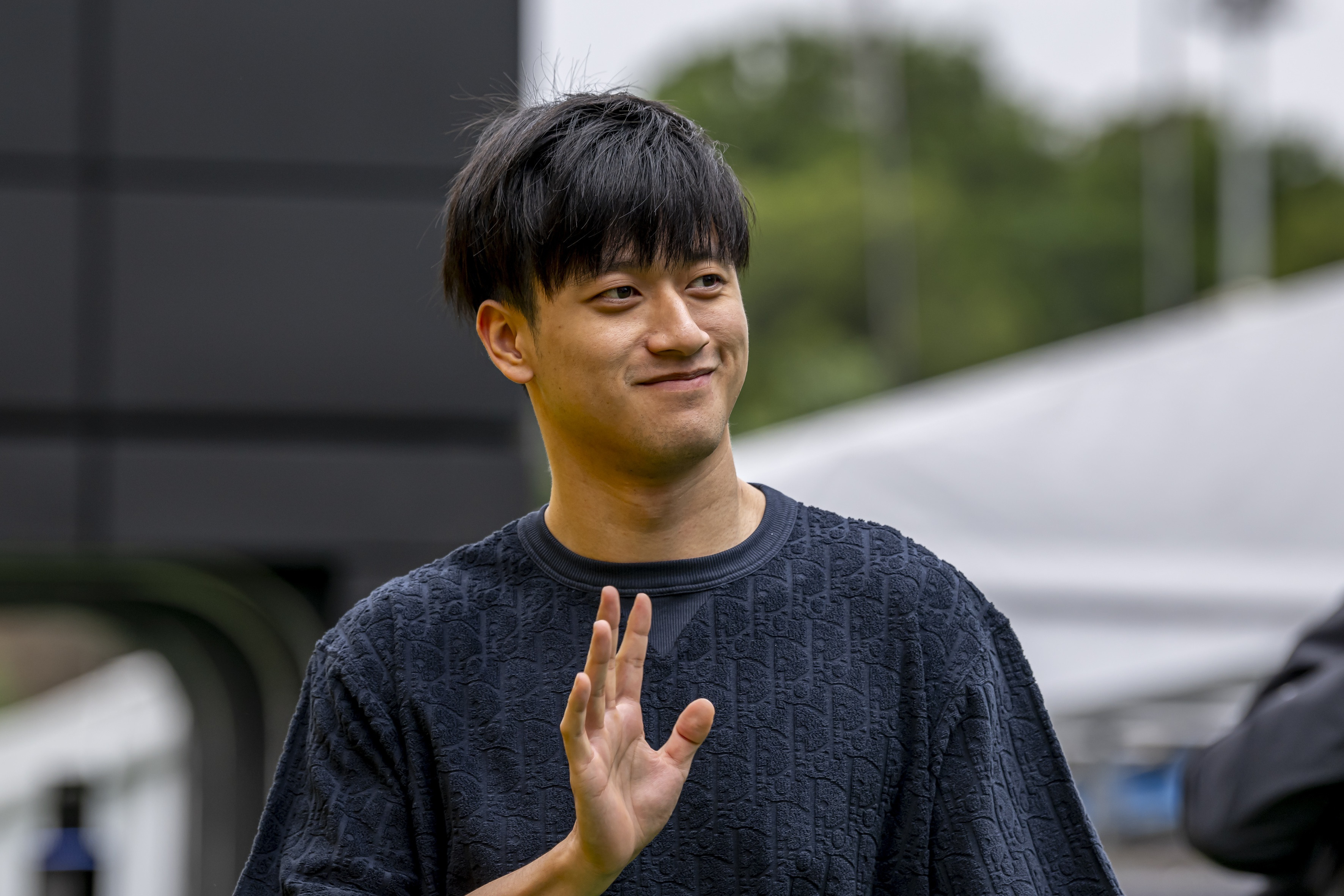 周冠宇: 劳登不再担任我的经纪人, 还不知道下个赛季自己的位置