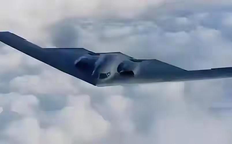 你秀你的军机排面，我亮我的大国重器。不吵不闹不解释。直接上硬的。你以为这是默契