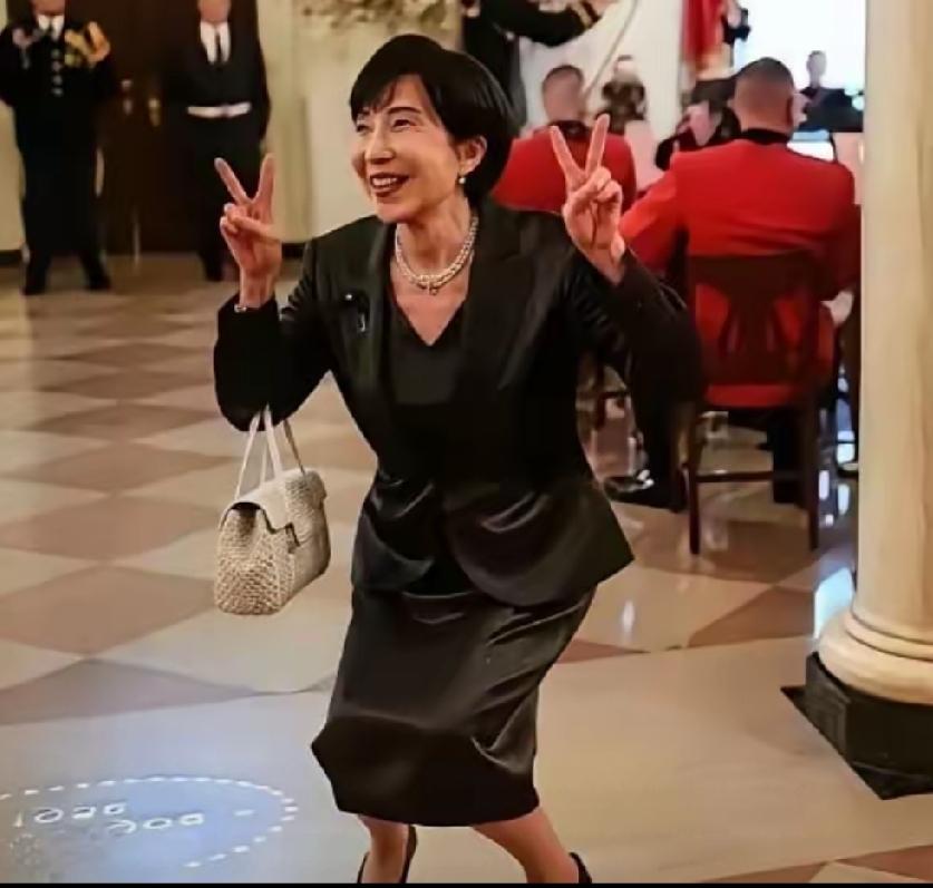 听说高市早苗都乐疯了，日本又押对了。亚洲45个国家和地区，一个不落，全部确认参赛