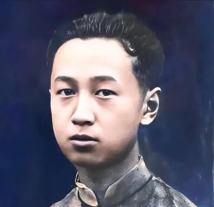 钱学森是个天才，他认为正常人都应该精通微积分。钱学森在美国当教授得时候。有一次