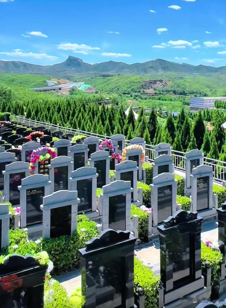 新殡葬制度将于3月底执行！好消息，不用再花冤枉钱了！殡葬终于迎来新的改革了，国
