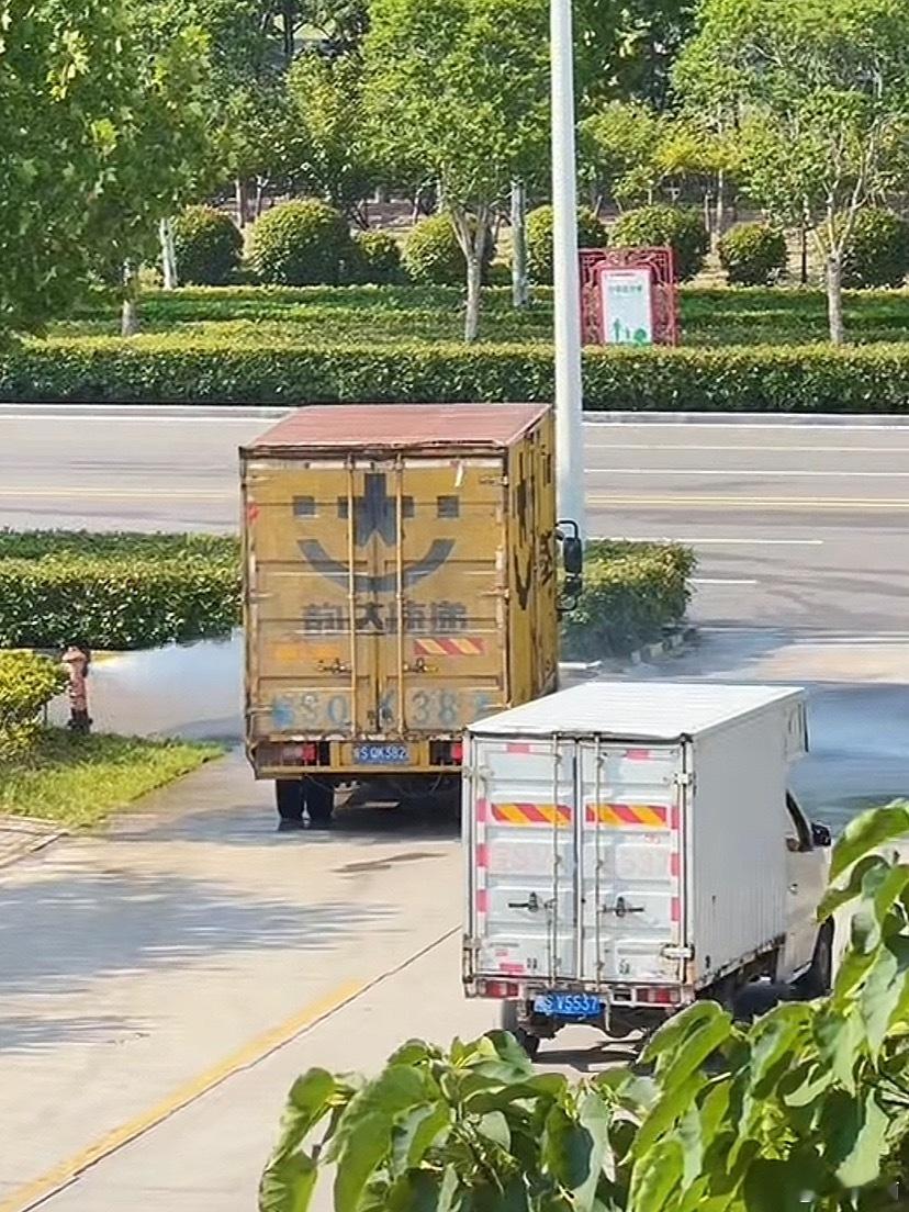 没有司机能拒绝免费洗车[doge]​​​