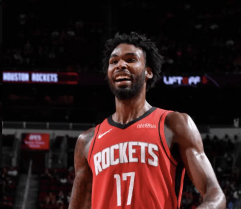 NBA常规赛，火箭主场迎战雄鹿的比赛已经结束，最终火箭以119-113击败雄鹿。