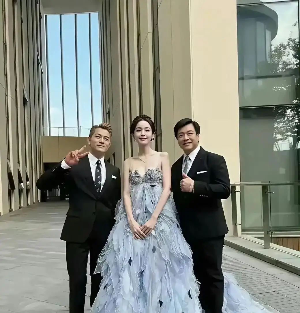 这样看，郭富城真的个子不高！