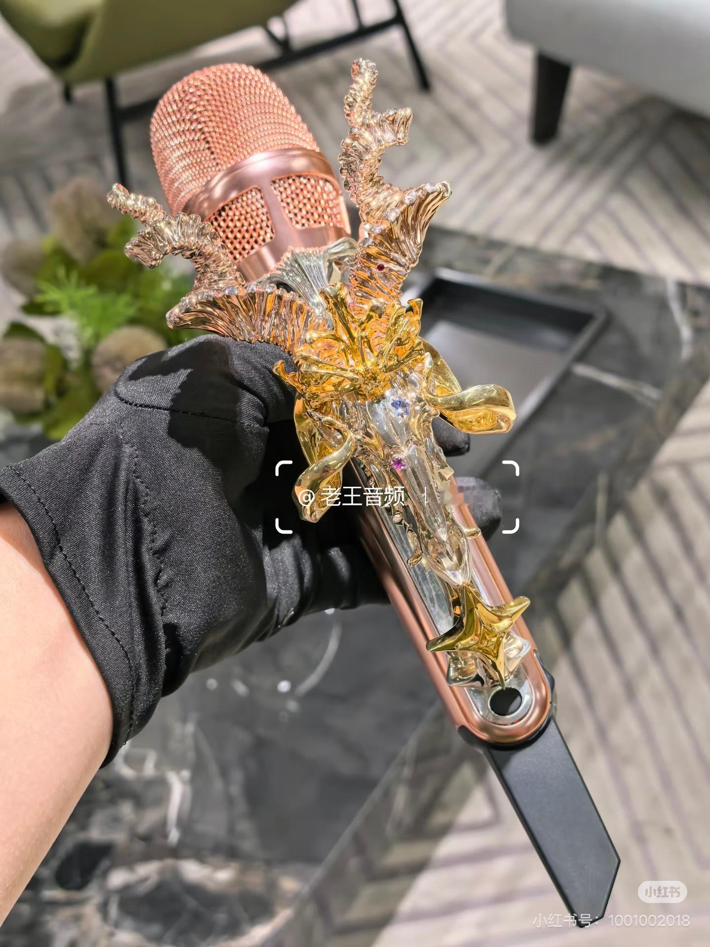 刘宇宁口风真严啊。直播的时候只字未提做了麦瑞米2.0。害得我昨晚以为摩羯掉色了红