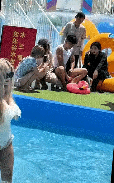 咋滴，怎么还流口水了呢