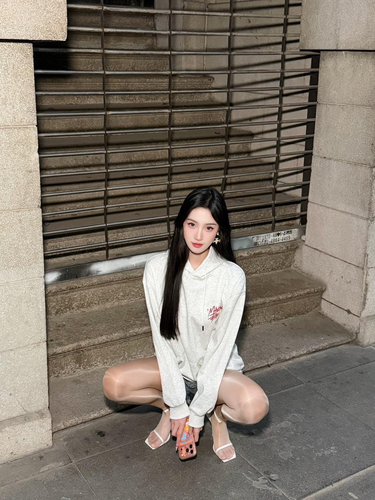 敢和别的女人说话我就扇死你御姐穿搭