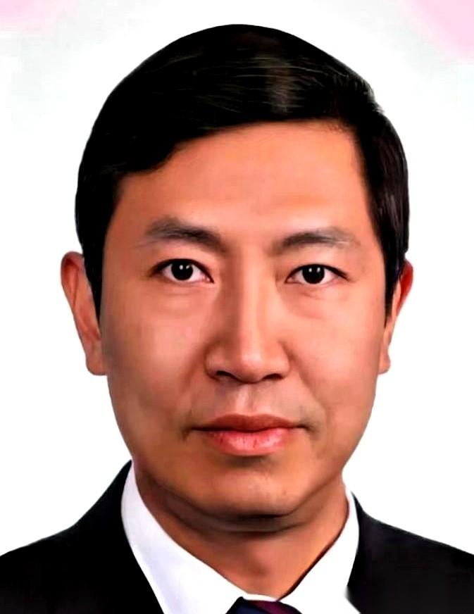 中核集团原总经理顾军，栽了。别搞错，这人不是门外汉。他是中国第一批能上手操控反