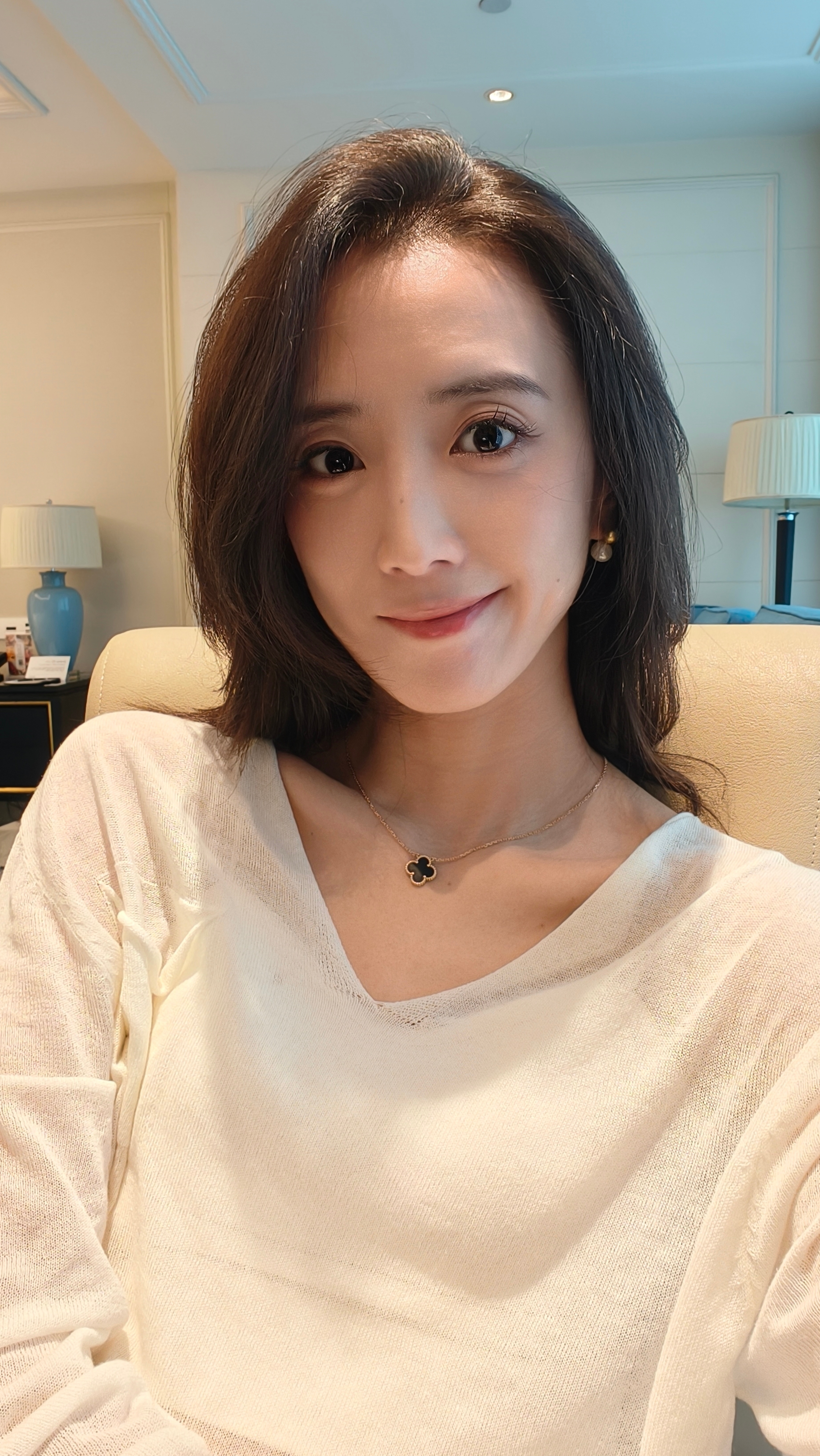 锁骨真的是绝美！不允许质疑[doge]​​​
