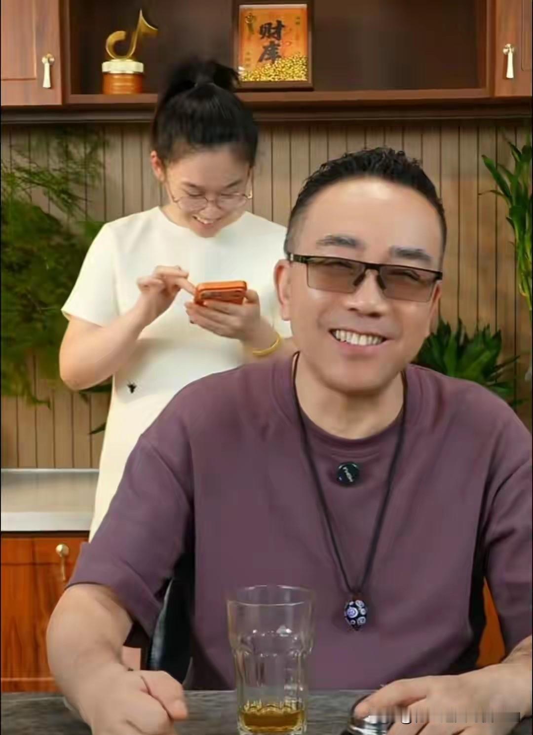 杨议暗讽郭德纲？一句人在做天在看，这句话真的能决定一个艺人的结局吗？不知道