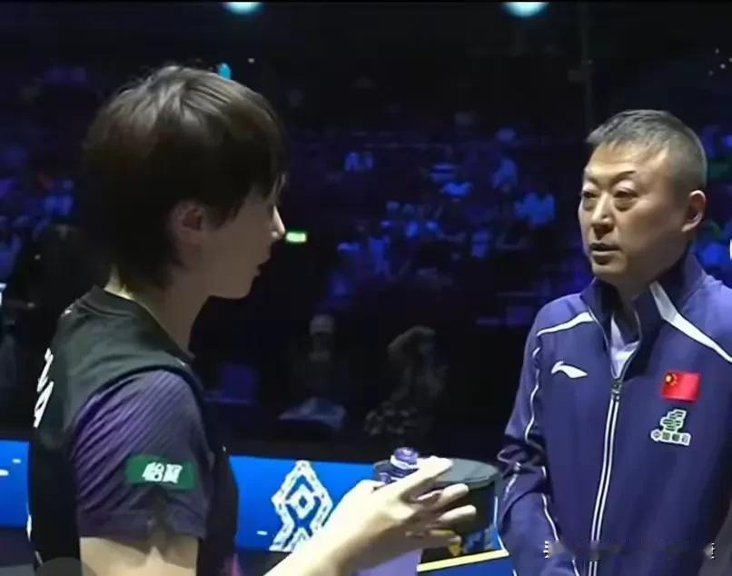 马导，你还是来指导男乒吧！全网呼叫智多星马琳来指导男乒。王曼昱遭遇黑马彭郁