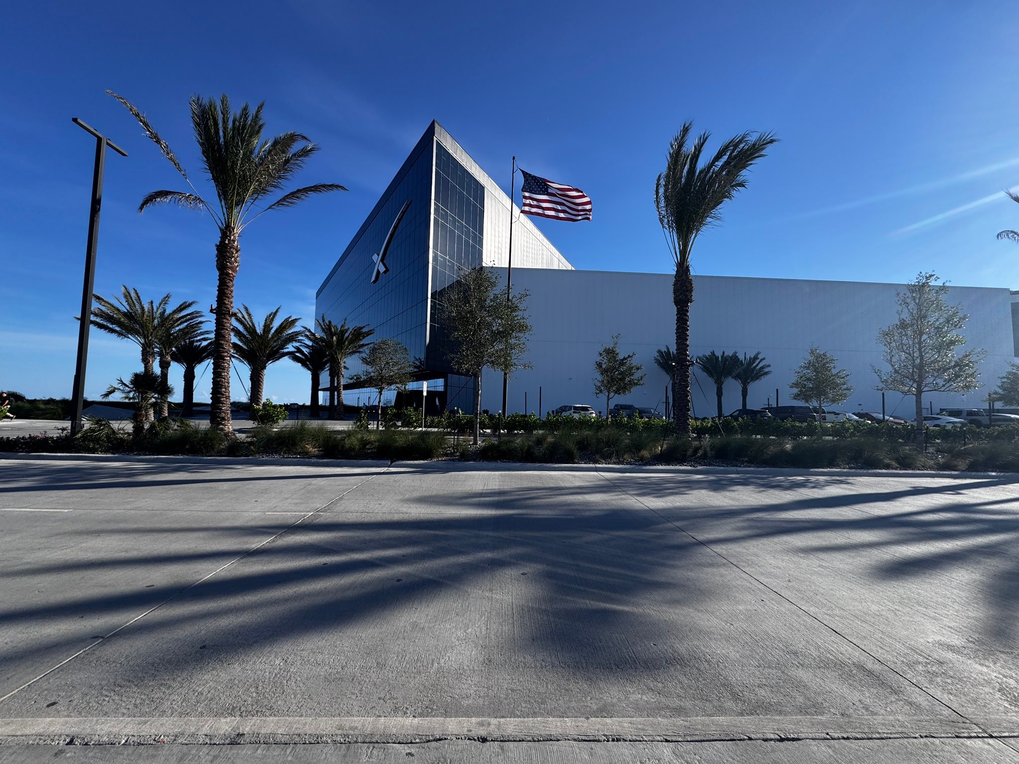 SpaceX与Google签署算力供应协议，每月收入9.2亿美元6月5日，Spa
