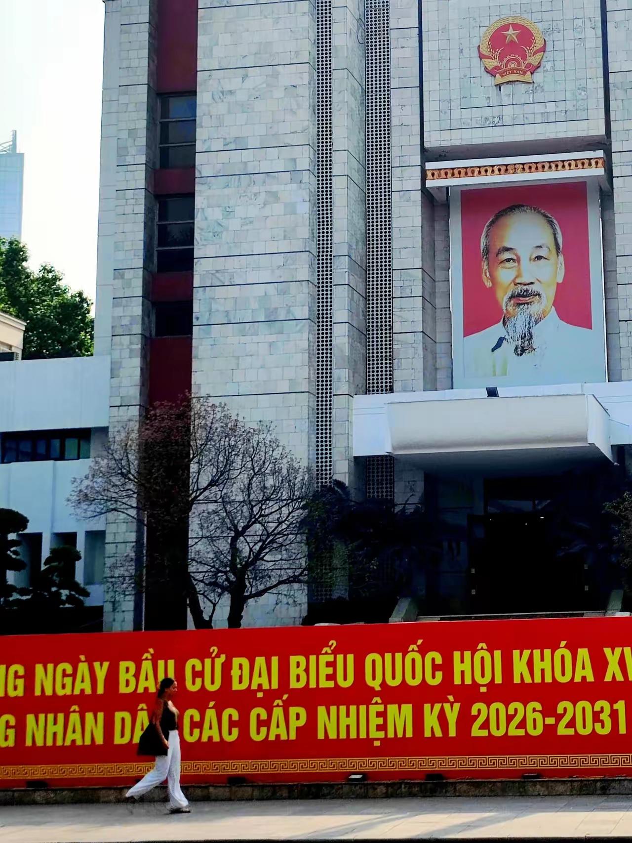 上个月去了一趟越南，此行可以说颠覆了我对越南的认知。在越南期间我遇到了三件事，感