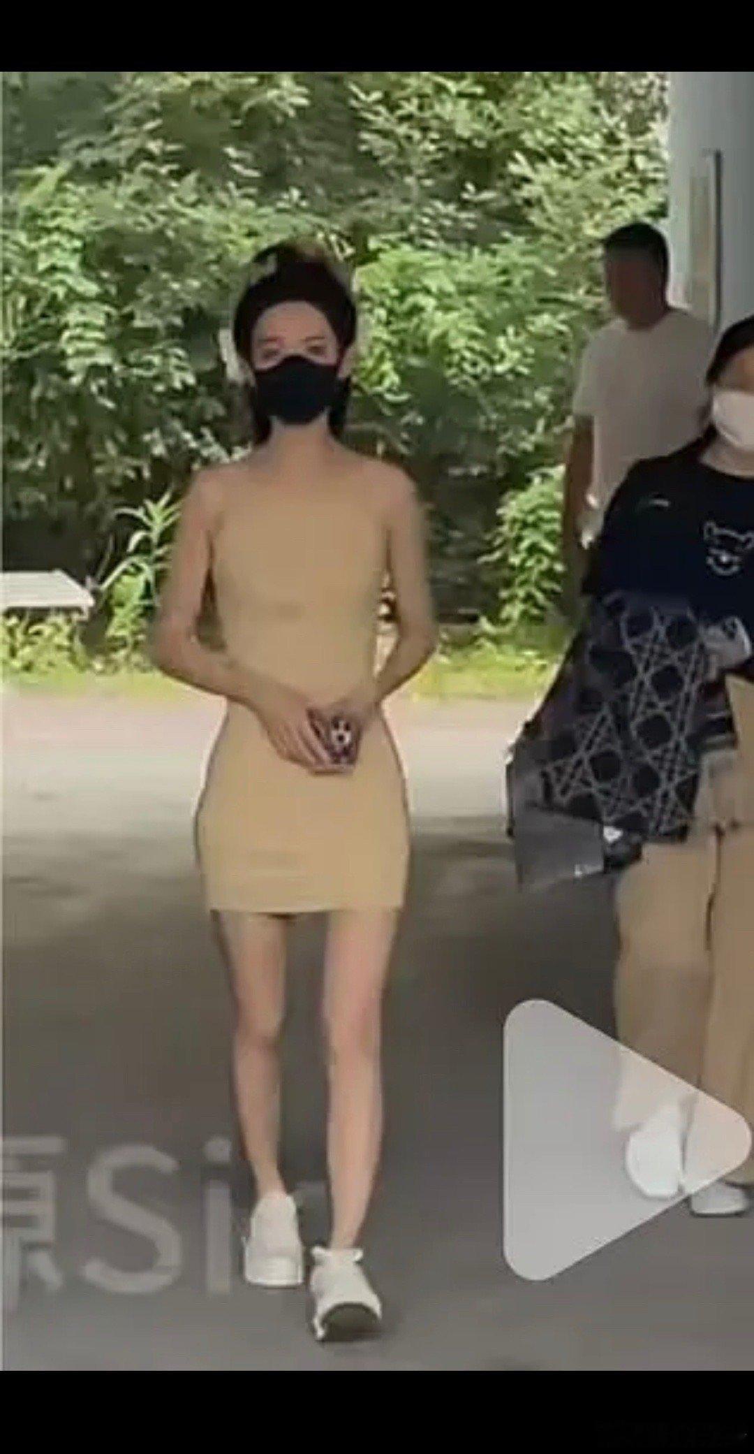 孟子义这是64分身材吗