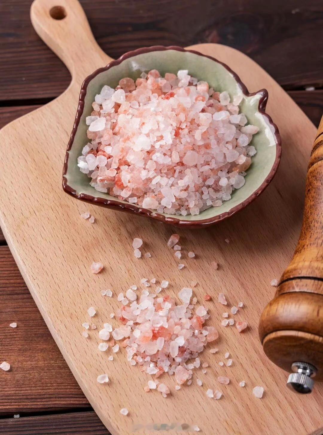 网红玫瑰盐爆雷！你的“智商税”交了吗？家人们，看到央视近期曝光网红玫瑰盐