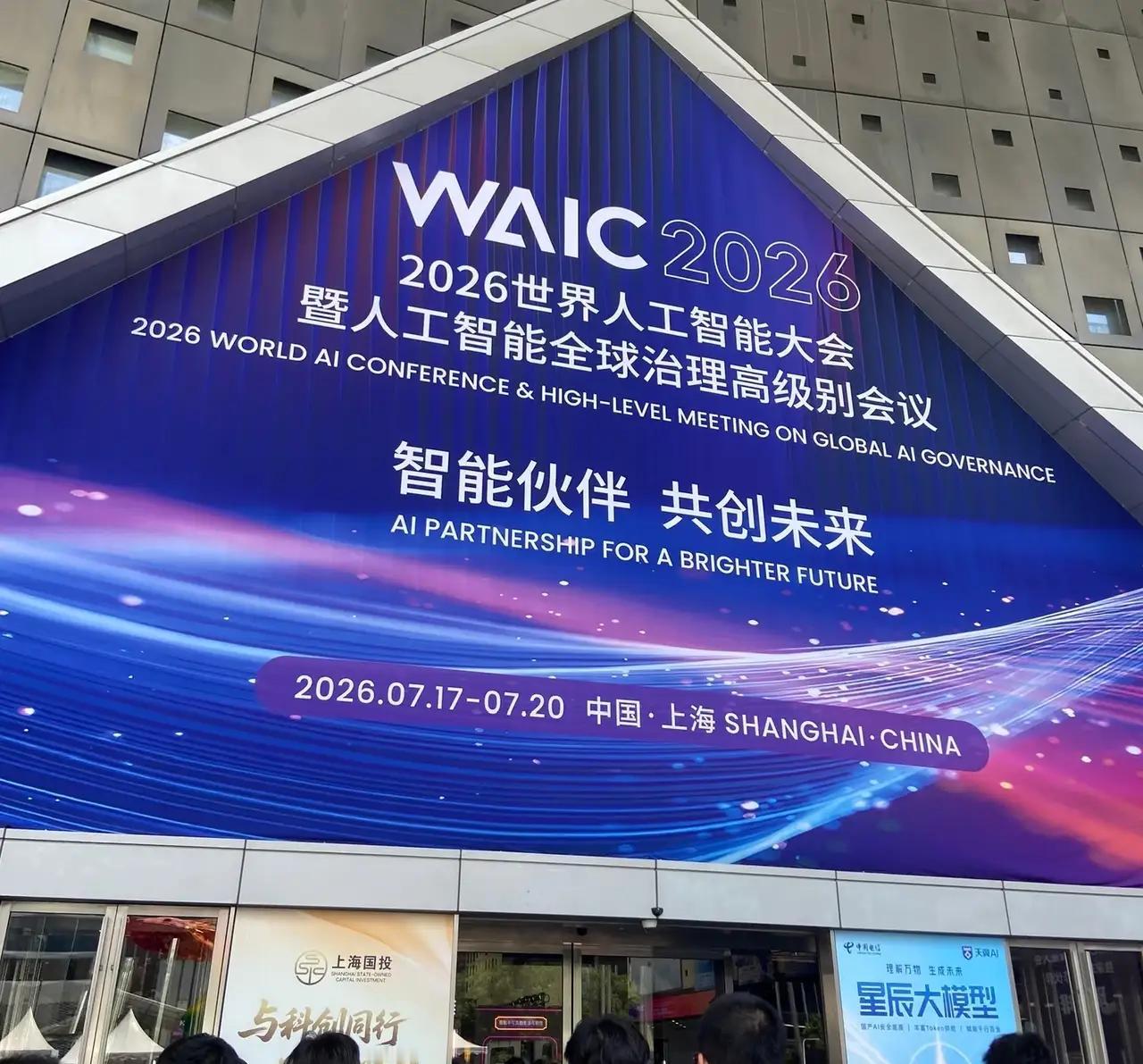 多少存款才可以让你躺平呢？10万：年利息950元；30万：年利息2850元；