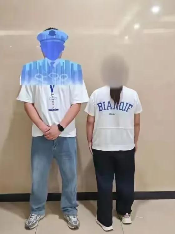 到底是什么原因，让她放着安稳日子不过？非要狠心抛下丈夫和孩子，凭空消失整整12年