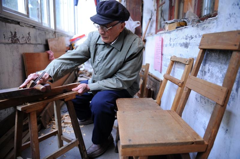 现在网购真是让人防不胜防啊！11月4日有消息爆出，网友马先生花37.9元网购椅子