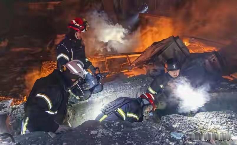 泽连斯基都快笑了，俄罗斯这样打，怎么可能打得过乌克兰。俄军又对乌克兰动手了。