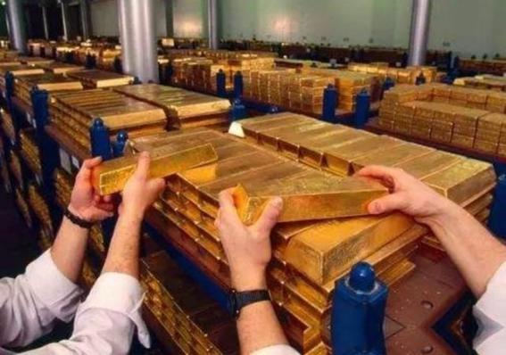 美联储现在巴不得中国能早点抛售美债？为啥他们一直不降息，因为他们很清楚，中国迟早