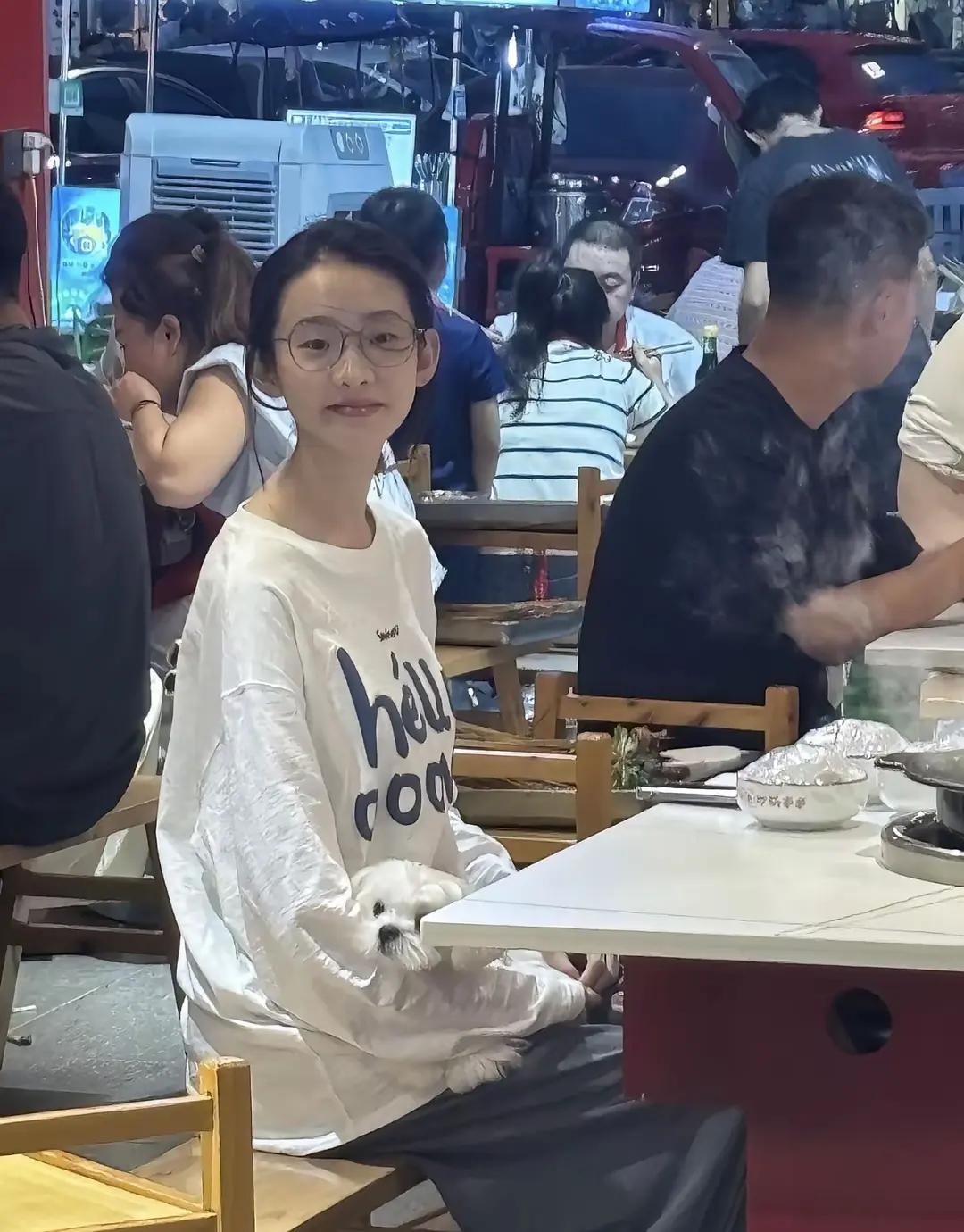 来猜人。难度大大滴