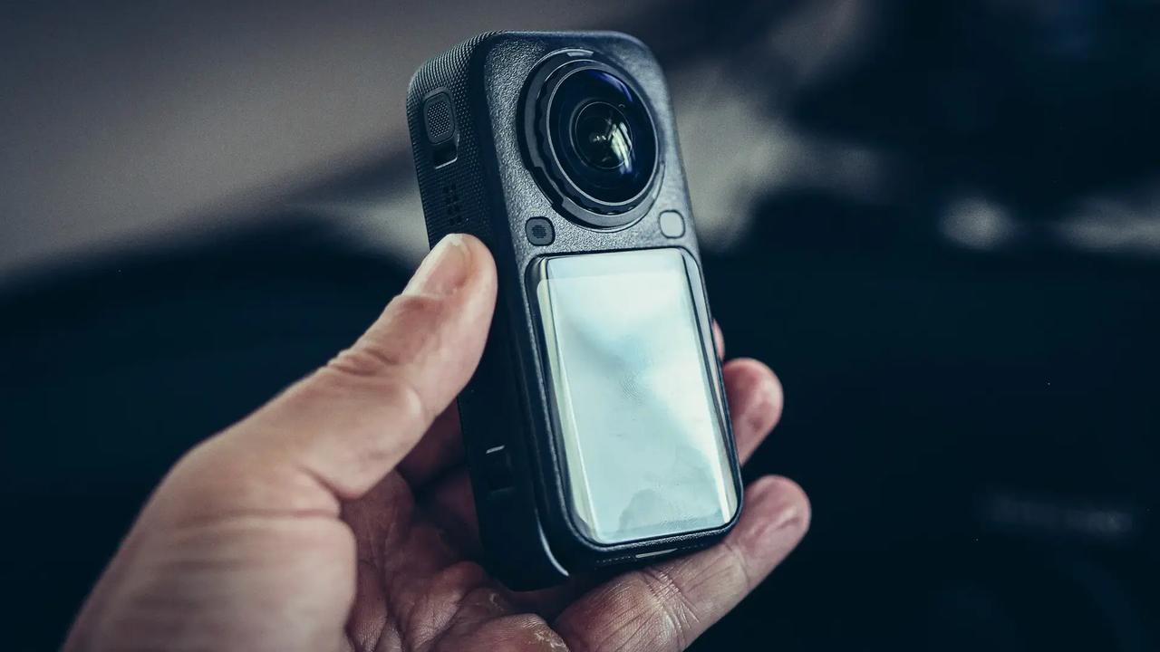 想买全景相机影石X6升级很实在。想入全景相机又怕踩坑的朋友可以留意，影石创新（