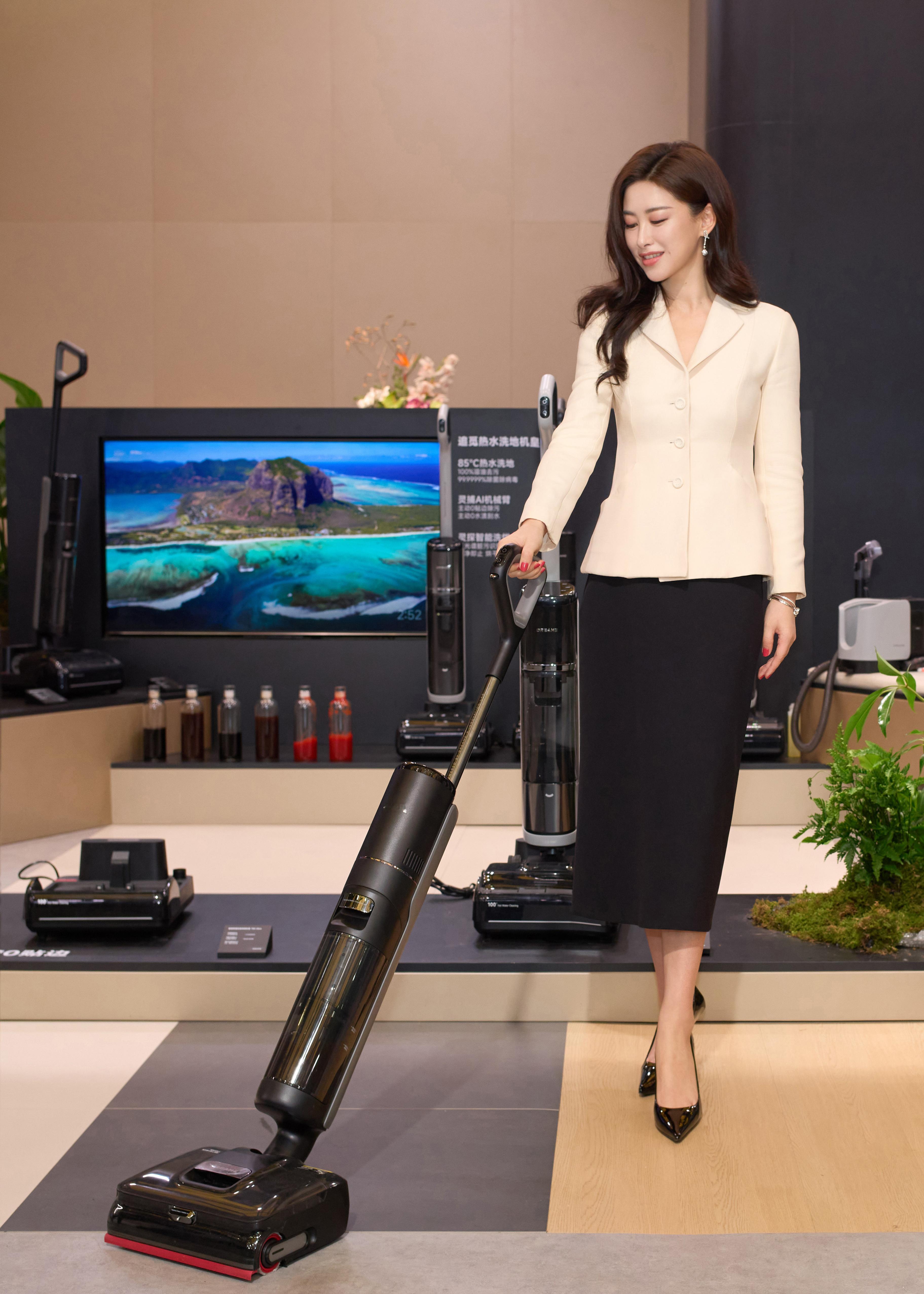 朱珠在复制粘贴的时代，你是手写的诗